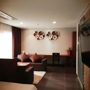 https://reve-jeju.jejukoreahotels.com